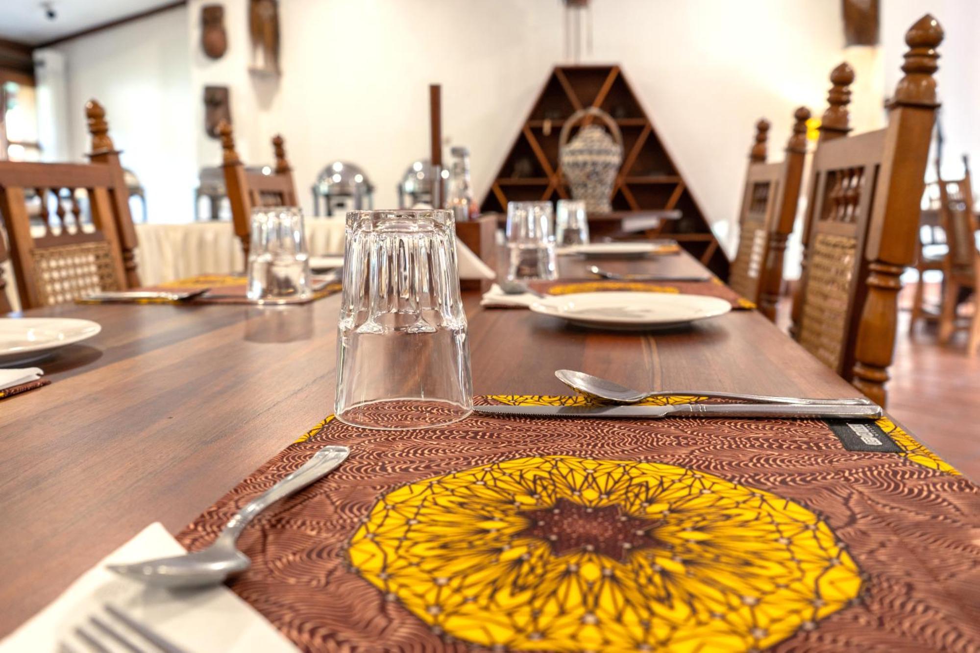 Masindi Hotel Zewnętrze zdjęcie